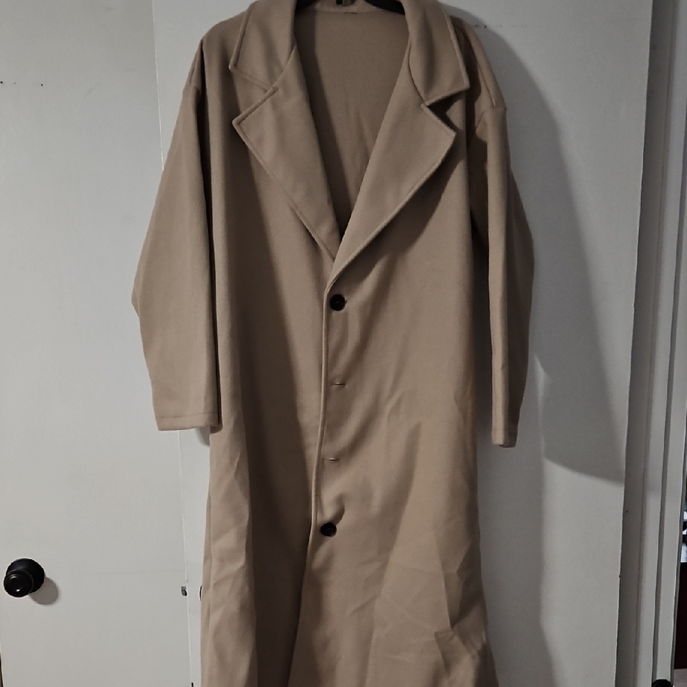 BellanBlue Classic Tan Trench Coat
